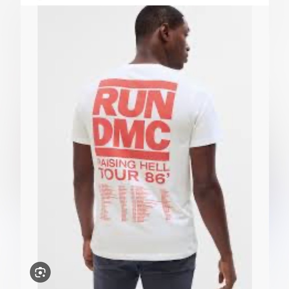 GAP Other - GAP Run-DMC Graphic T-Shirt